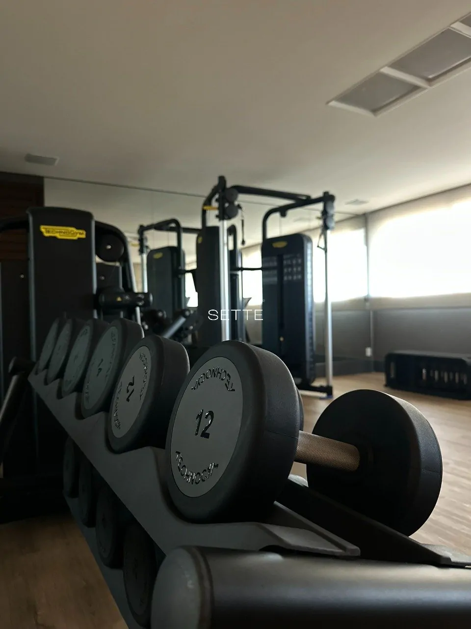 i2264b6gz872M_61697a5ef936094