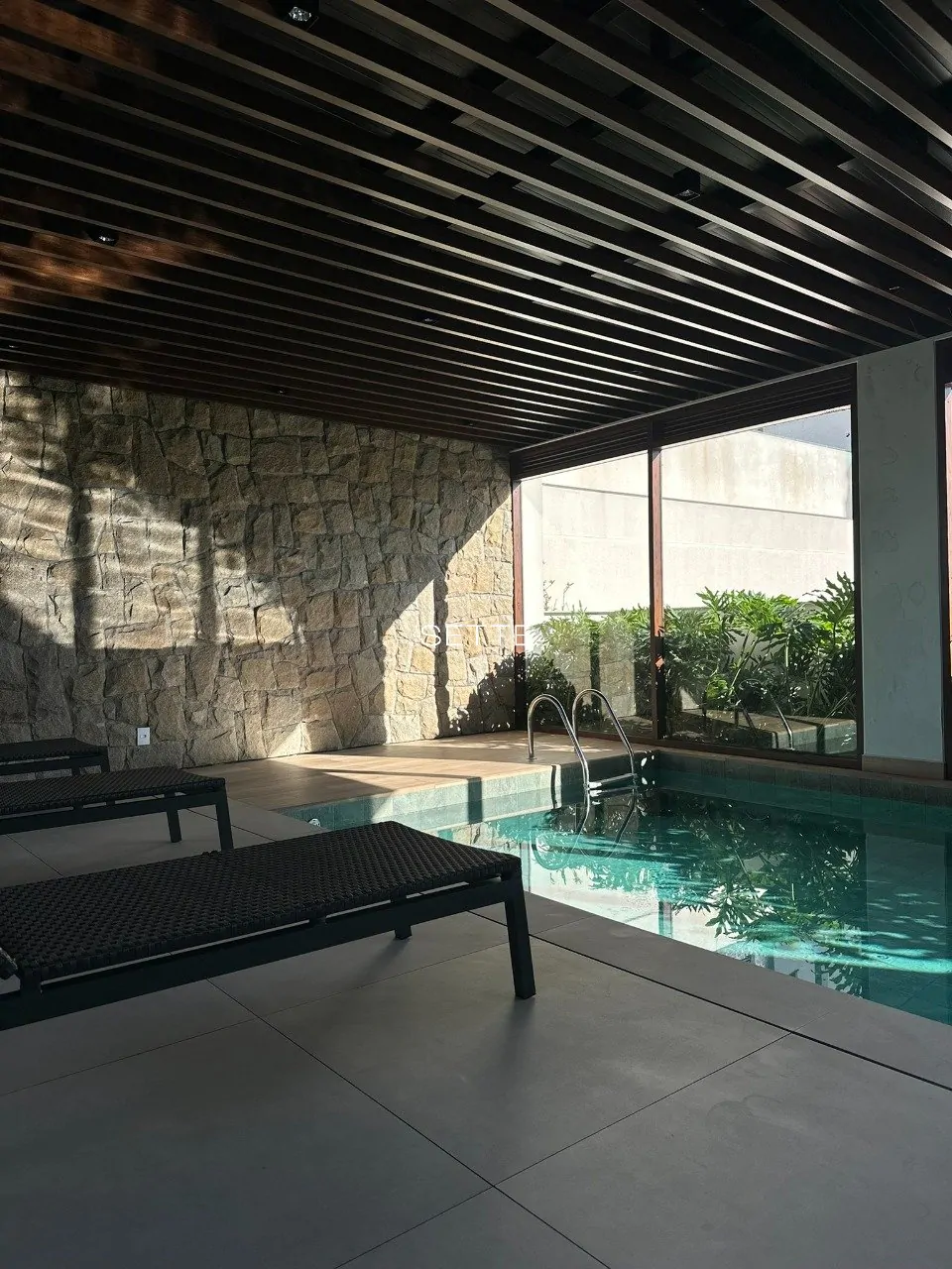 i2264b6gz872M_61697a5f282009b