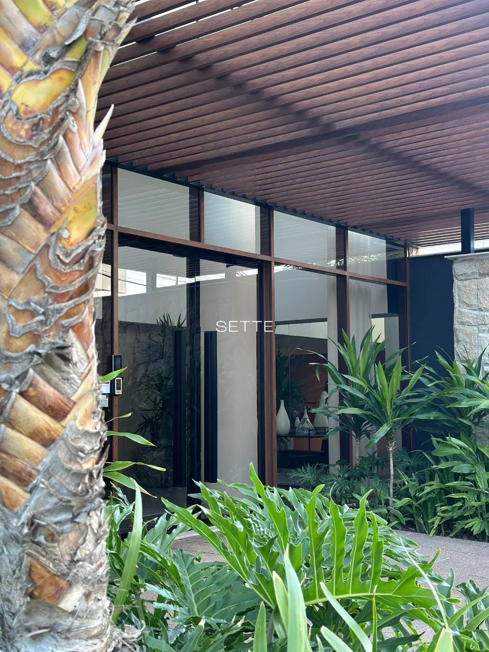 i2264b6gz872M_61697a5f4506937