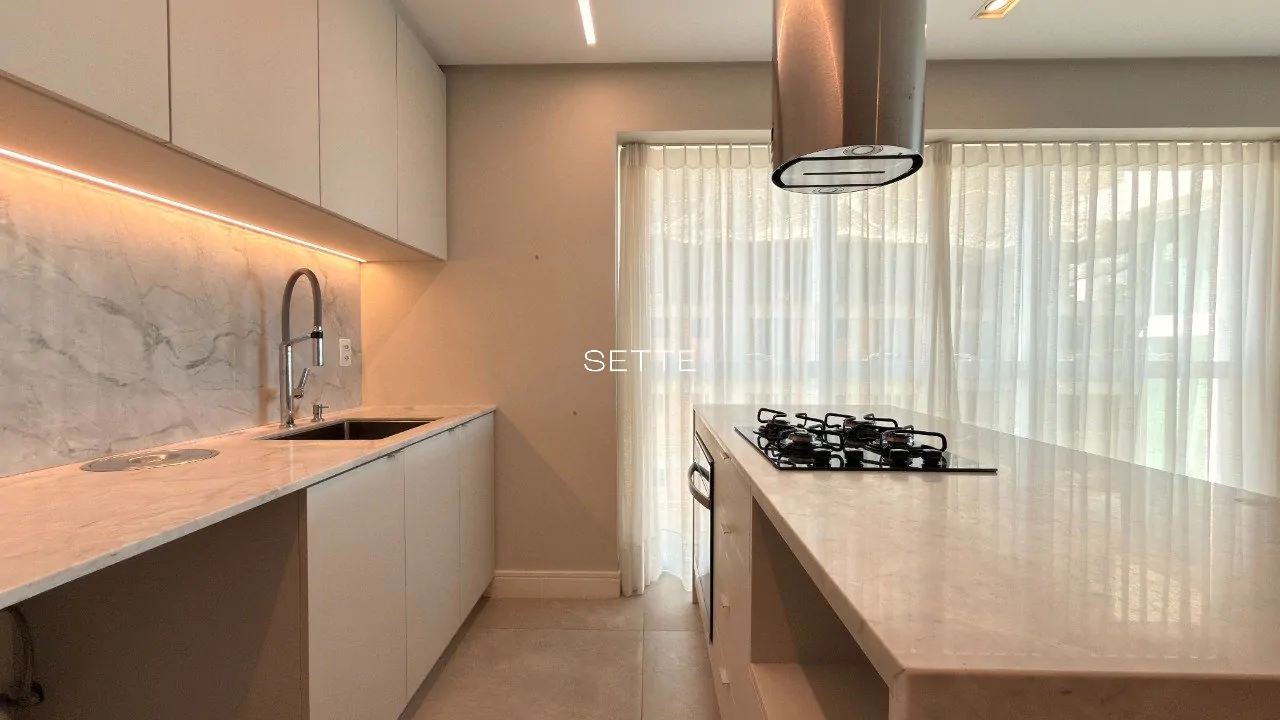 i27Kkq7g9528393dcY43_59697900bc0317a