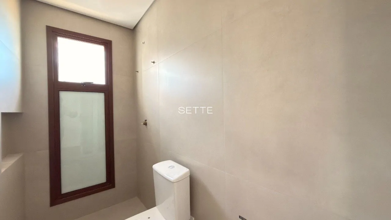 i319BKV779BGTR58_2669a5d4a56a9ee