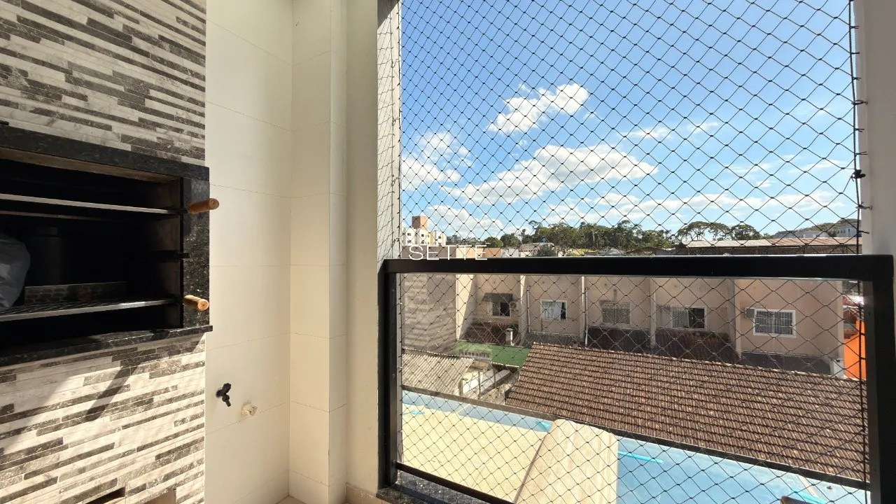 i3g7sg99A6_5069725b1d42374