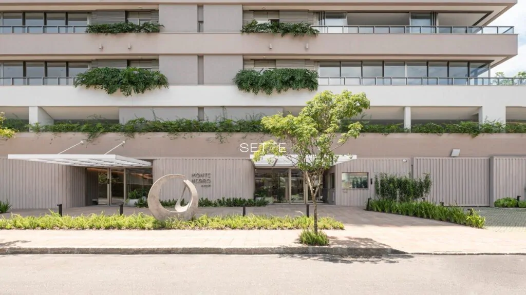 i4ff6E83GPV32UF2D32KG_968ee9500b52ee