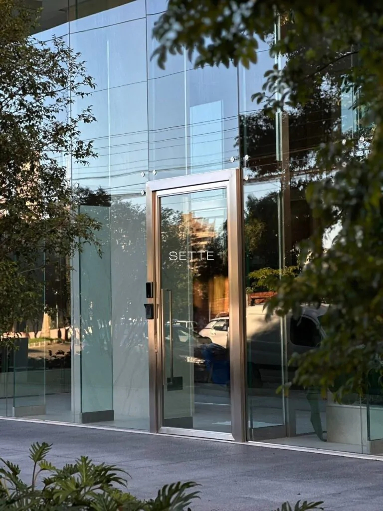 i4h5k25v52H_1268ee9a1d44154