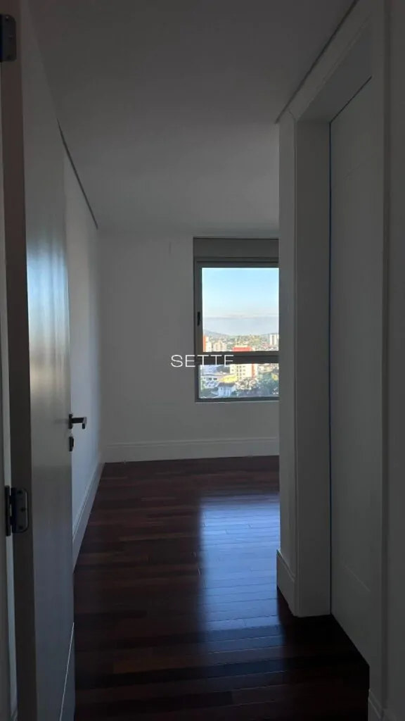 i4h5k25v52H_1268ee9a3e782c4