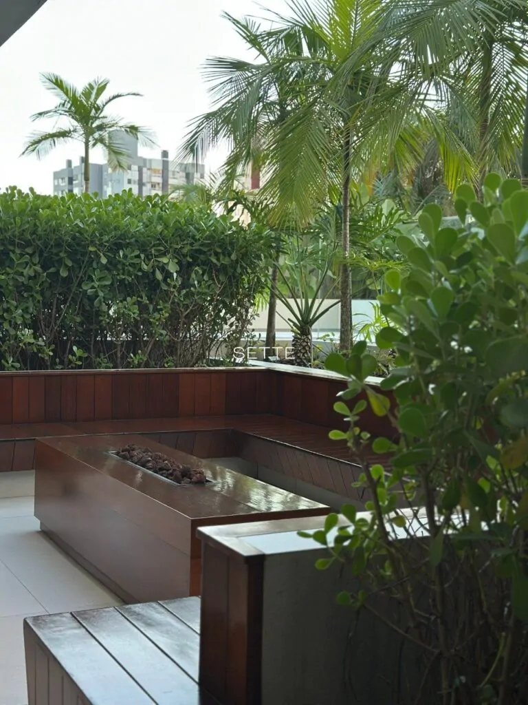 i4h5k25v52H_1268ee9a582a153