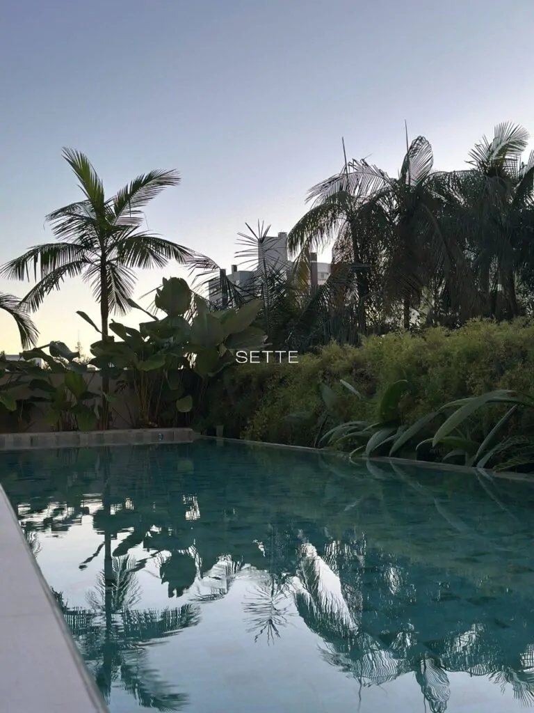 i4h5k25v52H_1268ee9a5e630fc