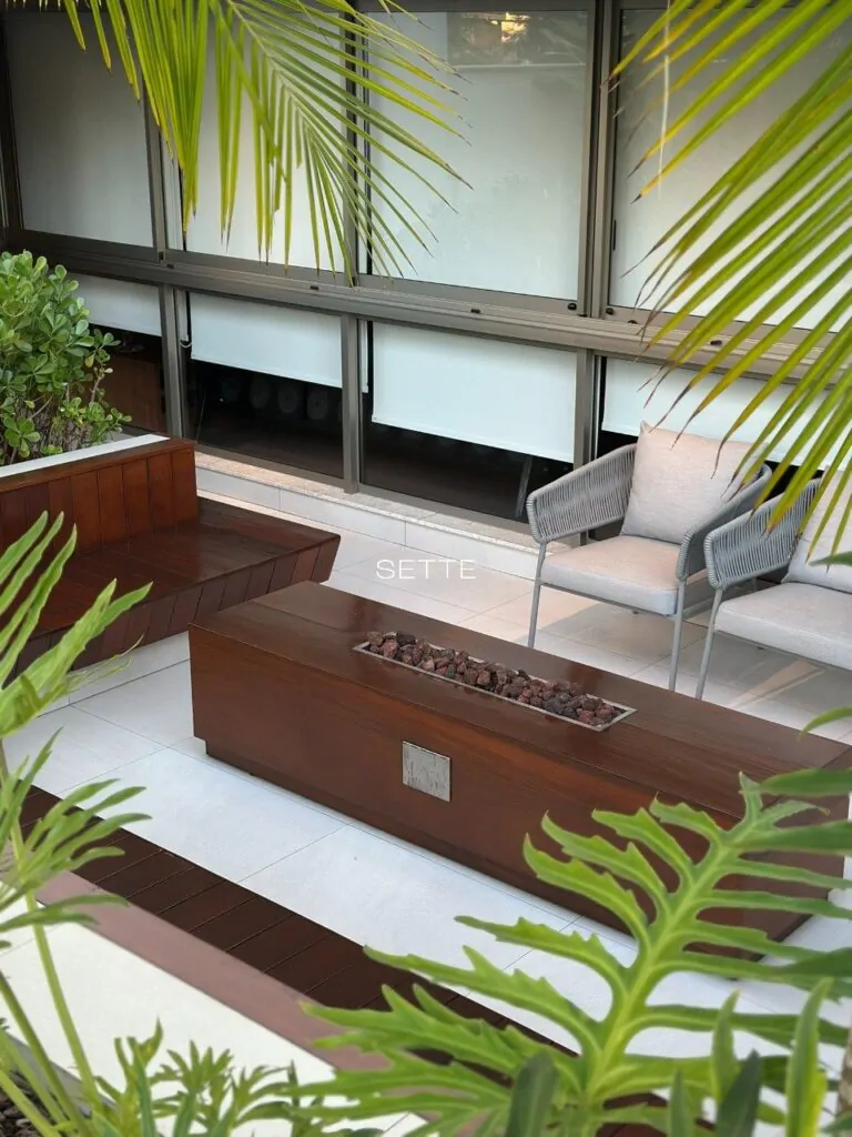 i4h5k25v52H_1268ee9a61ce2b9