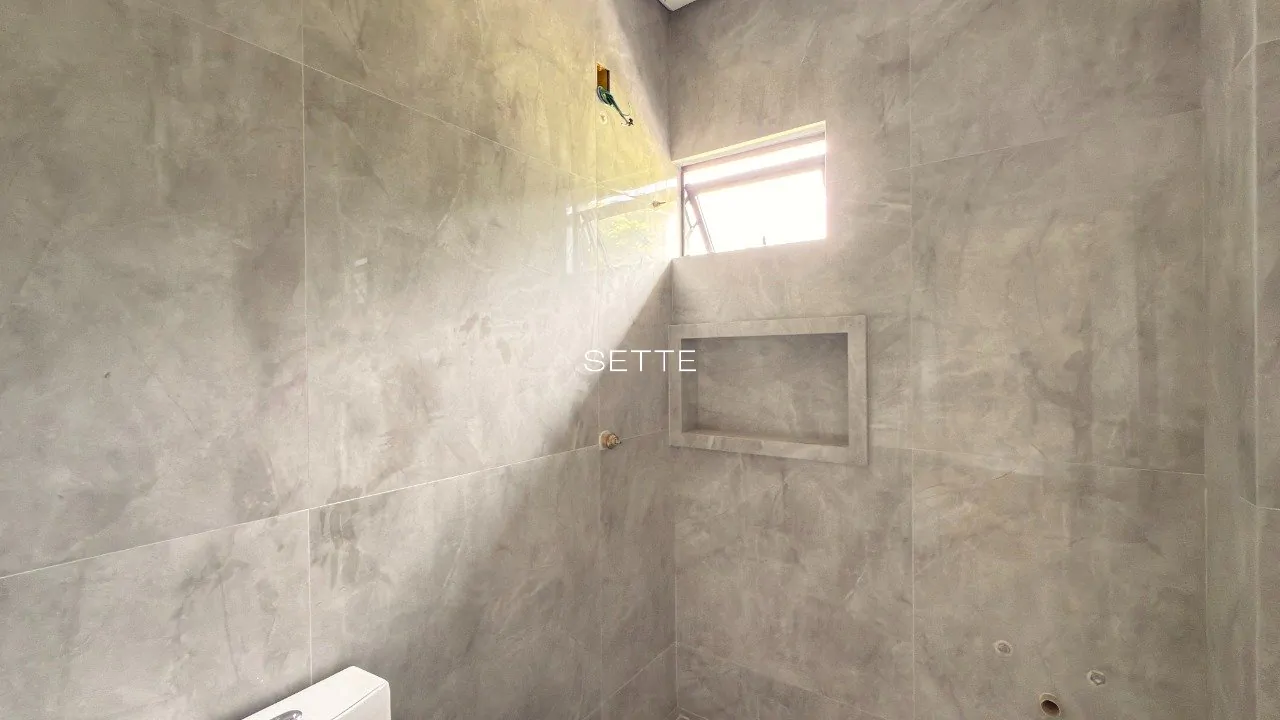 i4su2798KL322d_626981fd0f02db6