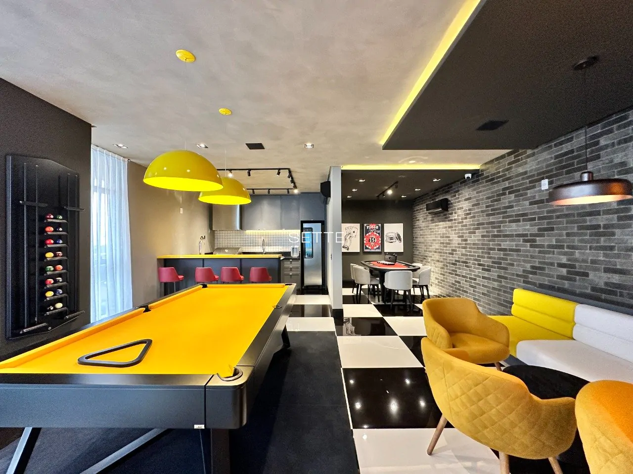 i561B_39693c5ba98afdd