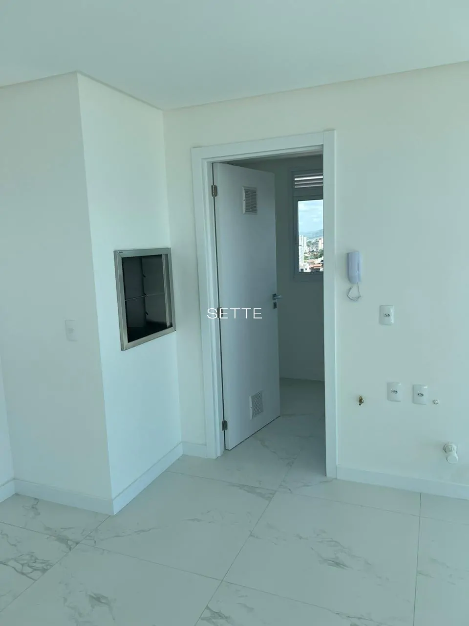 i6NI23Qy_65699efd9af40ee