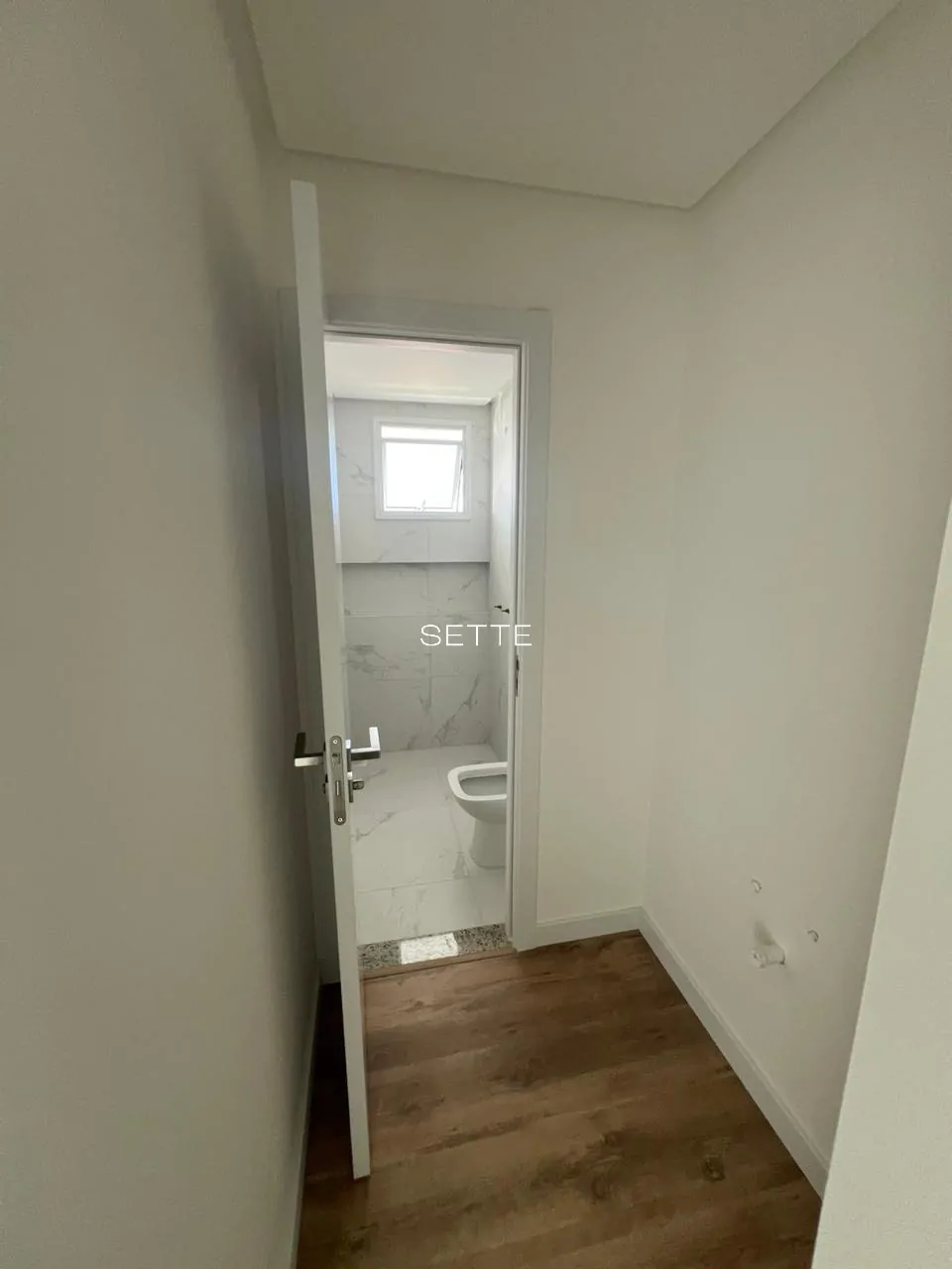 i6NI23Qy_65699efdb5c79ce