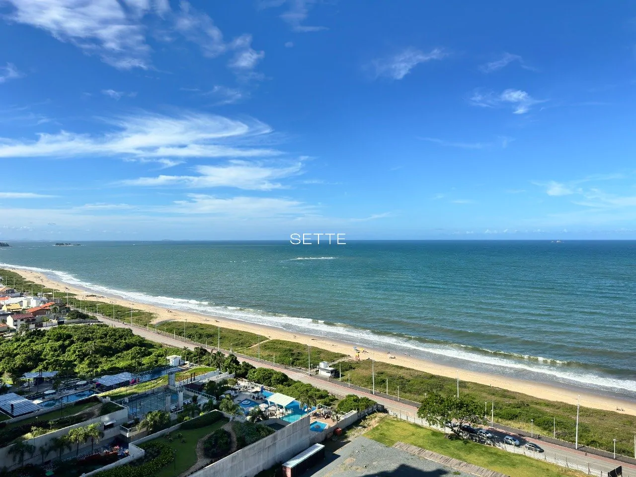 i6le5W6cm_40693c59e5bb490