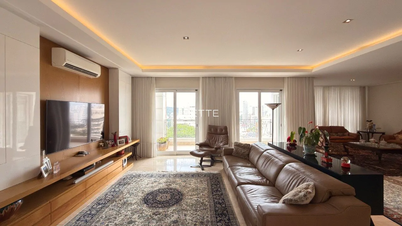 iABPH2c4E559_436943ebd60e913