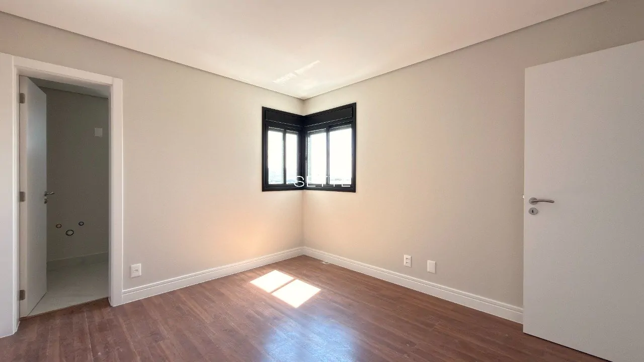 iMmg81_4169415342aa7b3