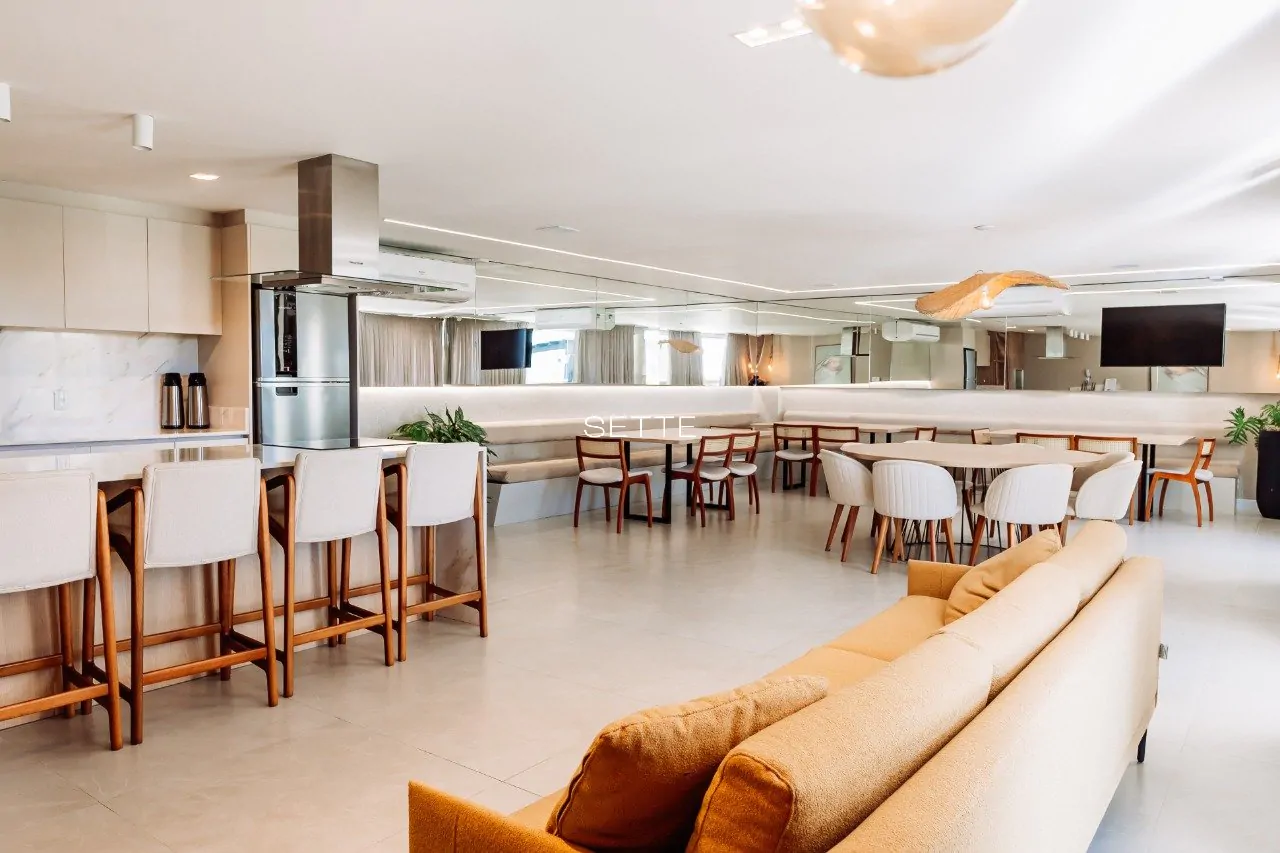 iRz3CC8s7115377_3068eeb6c1370fc