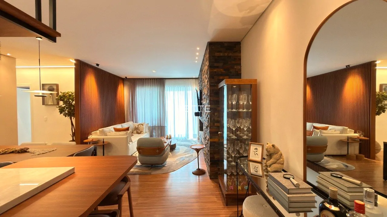 ib8723rO643r2zPC3y_586978f57cd0d05