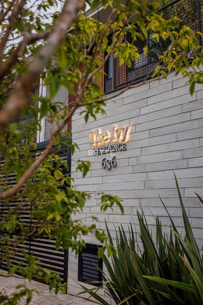 ie8696rY7m4A15B_1768eea1de8ac82