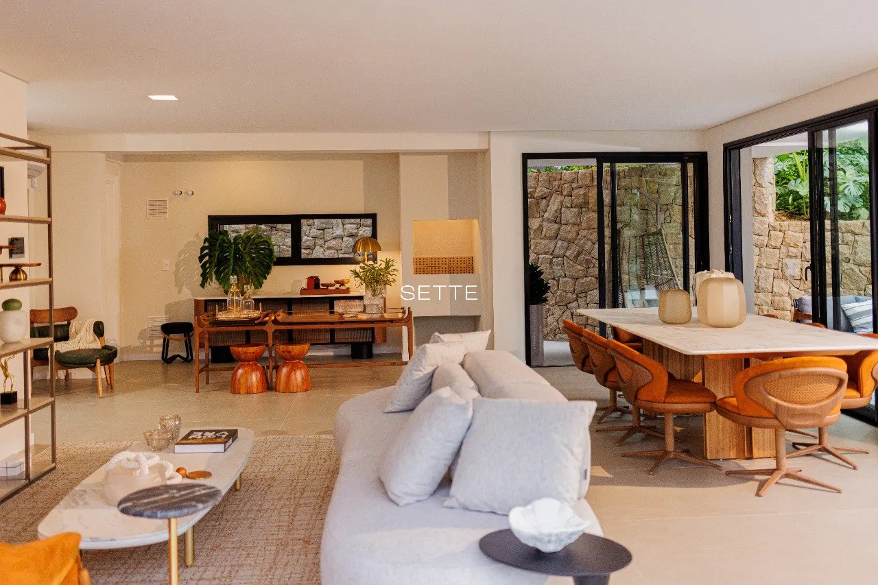 ie8696rY7m4A15B_1768eea2ced8477