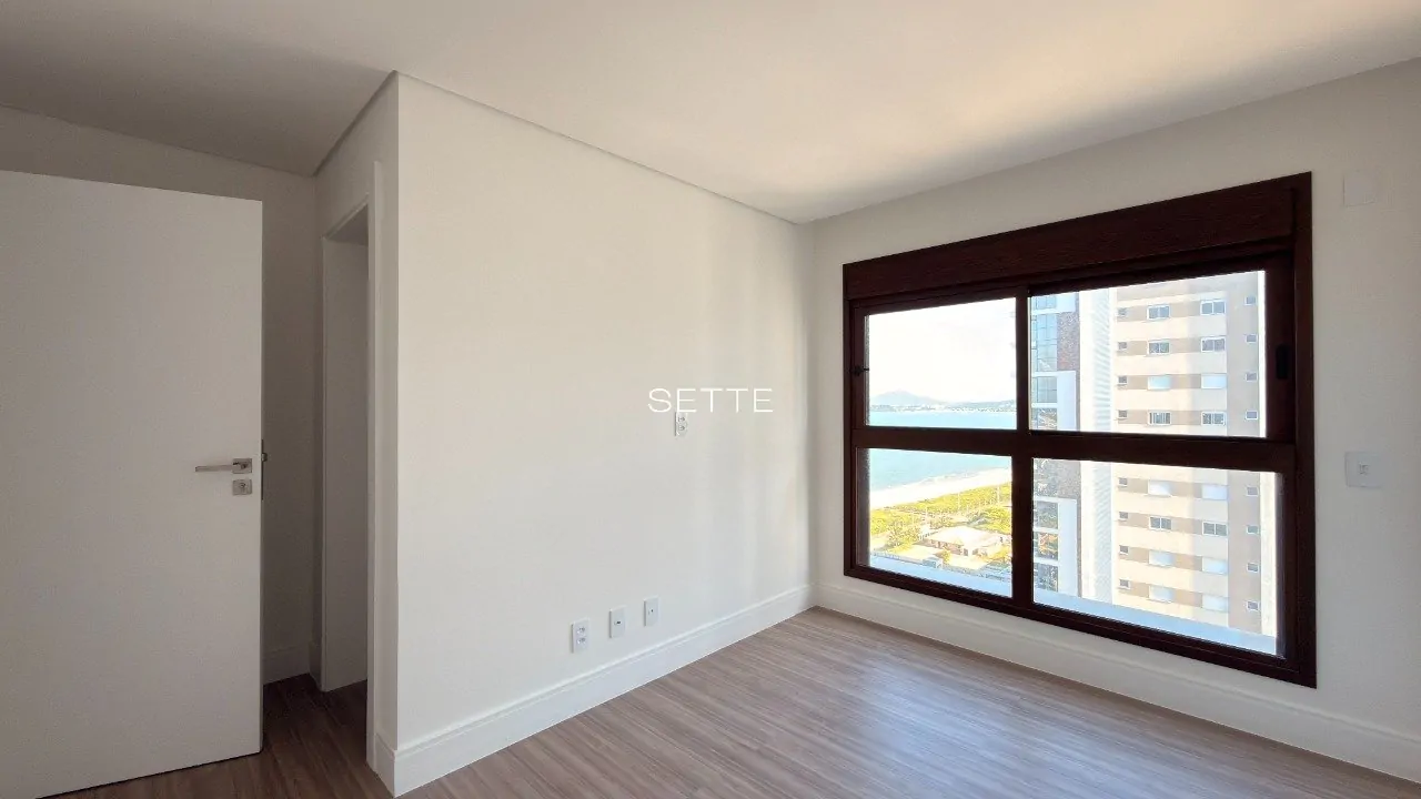 if91fz6bcHd_2569a5e84be459a