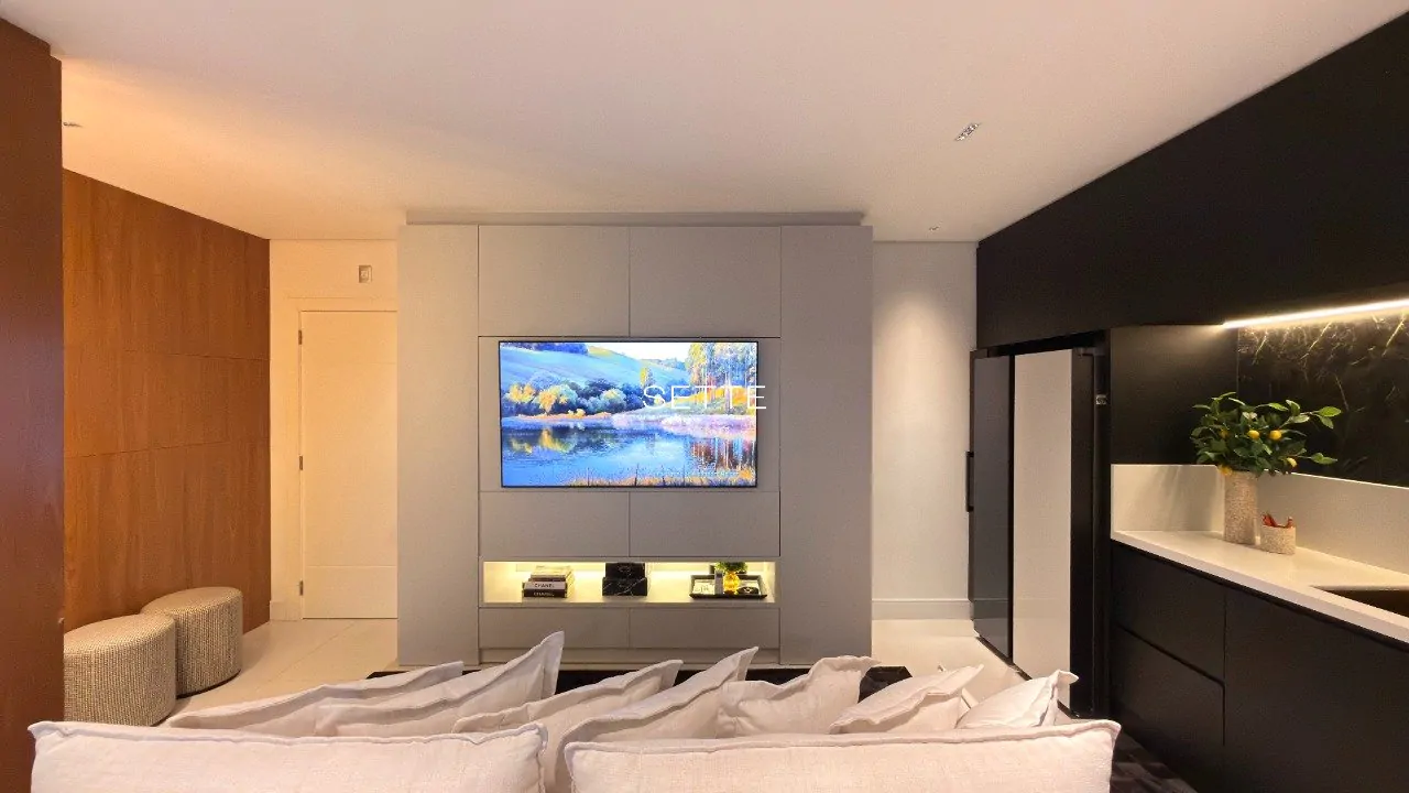 il7OG14B95X8kB5_486968f2f766522