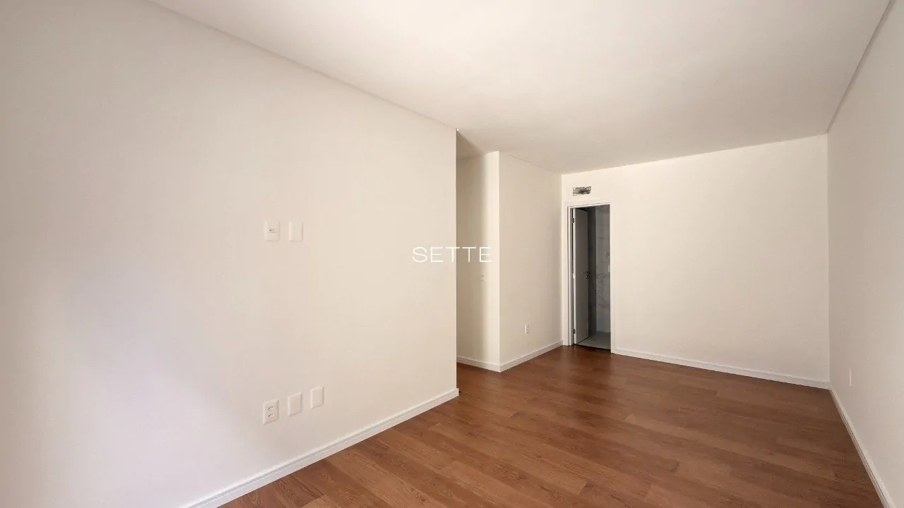 imb3m757Yy3c_576973adda1542d