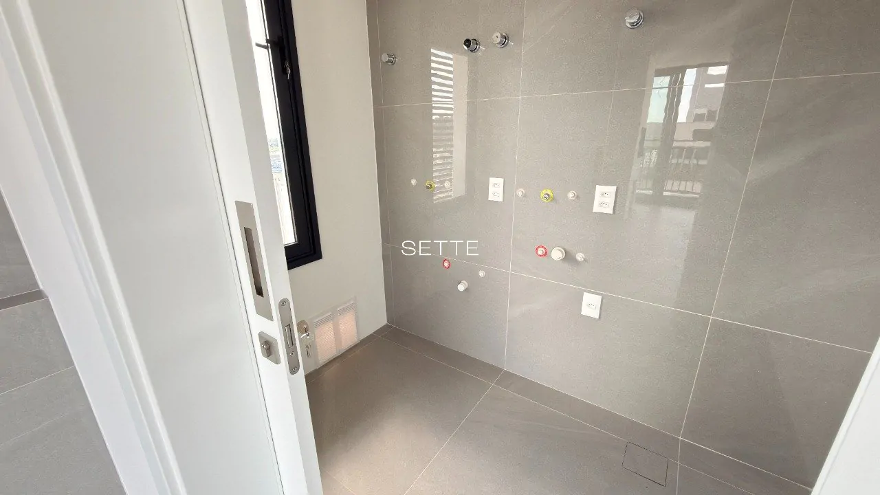 iu8M3LOu4k45qb_7569c2f25431dc3