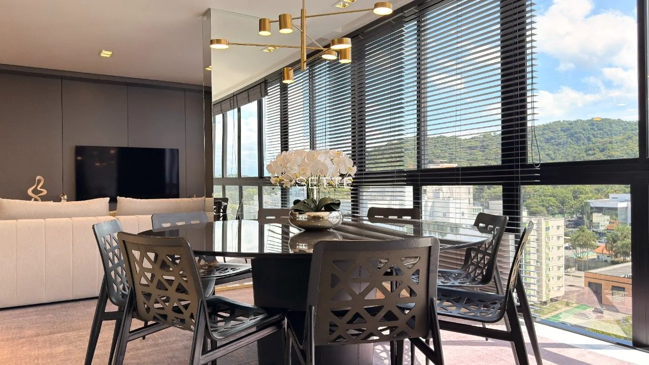 izQn4V78_7169c17fa6905c8