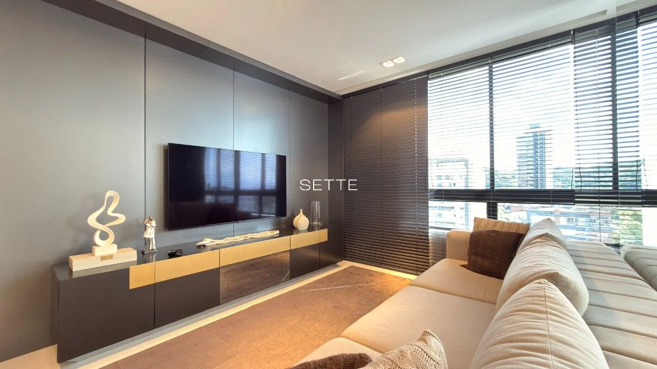 izQn4V78_7169c17fb2b6a0f