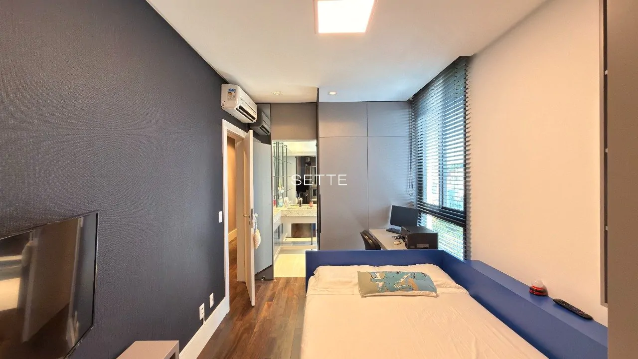 izQn4V78_7169c17fd924f5b