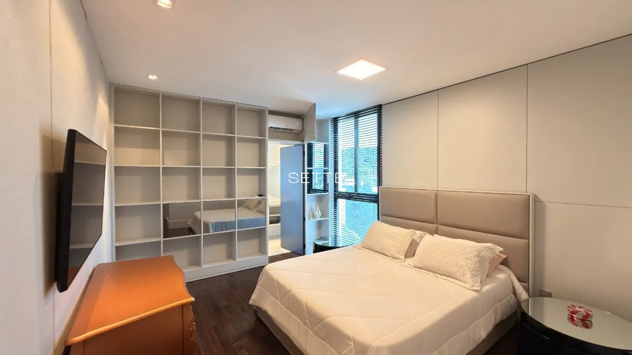 izQn4V78_7169c17fe8560b9