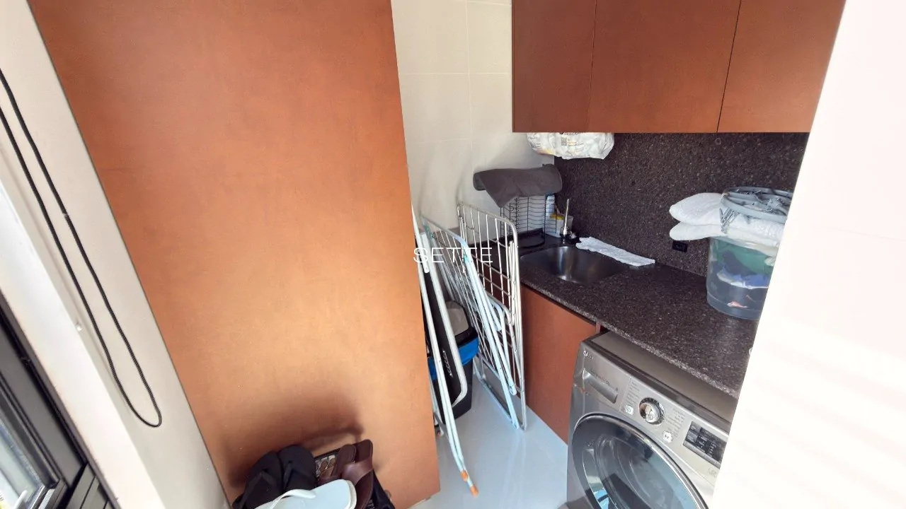 izQn4V78_7169c17ff6d52f9