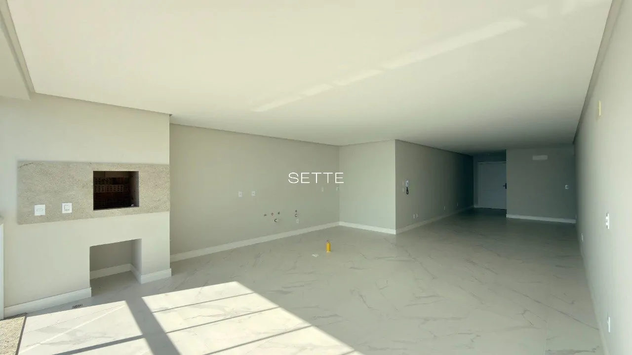 izX5i15tK1we73_60697a20548a3c1