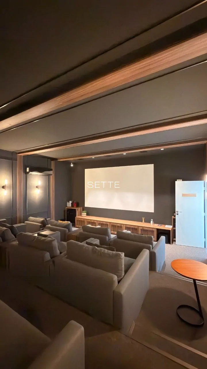 izX5i15tK1we73_60697a209f56e65