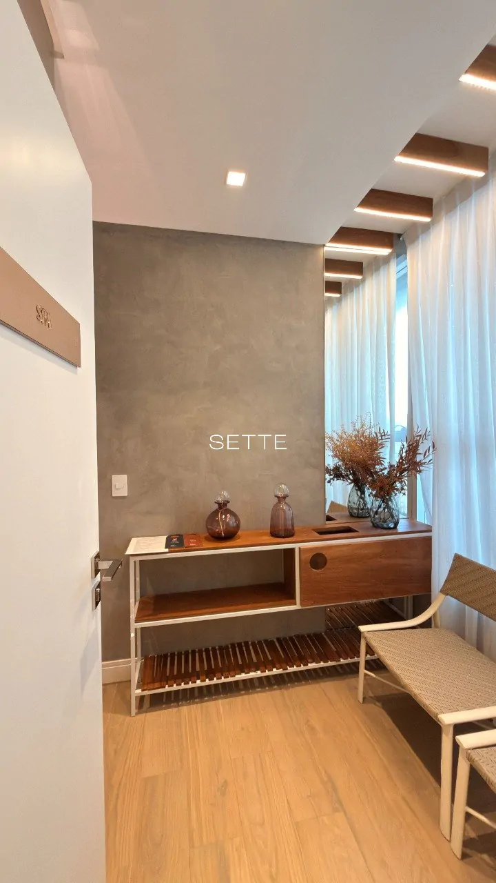 izX5i15tK1we73_60697a20a74591b