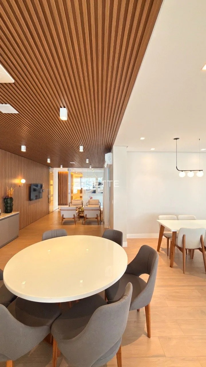 izX5i15tK1we73_60697a20b8a55b2