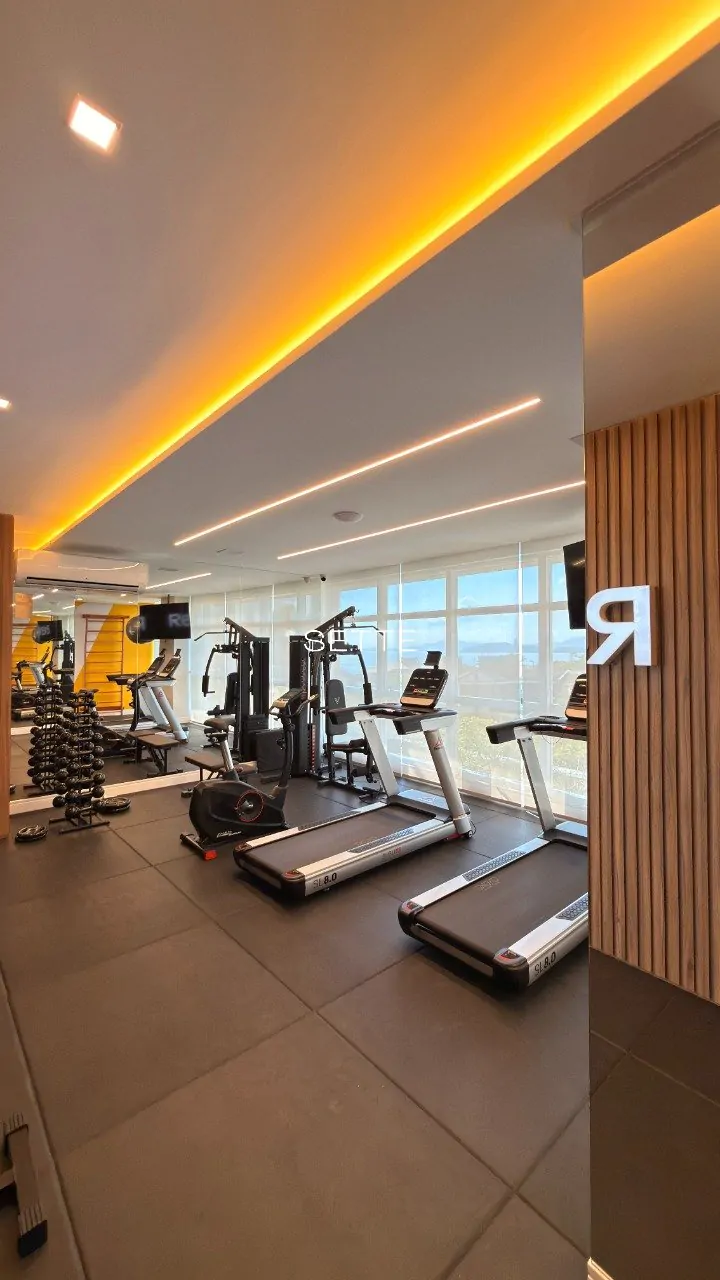 izX5i15tK1we73_60697a212de036c