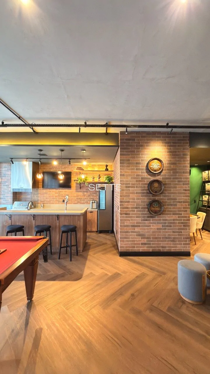 izX5i15tK1we73_60697a21368ff3a